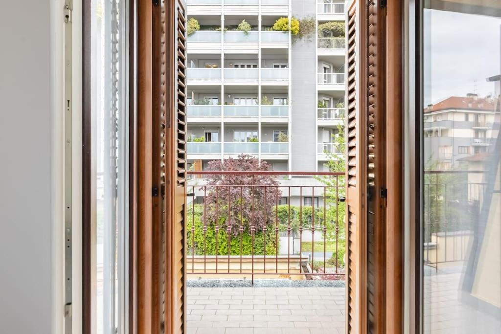 Rovetta 14 - Milan City - By Host4U Apartment ภายนอก รูปภาพ